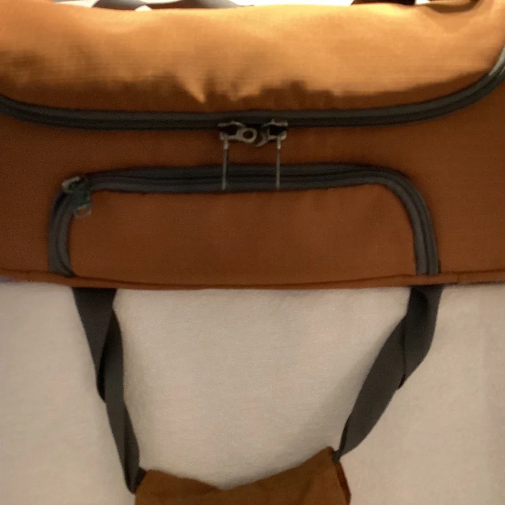 Eagle Creek Rolling Travel Bag Orange Gray Carry On Luggage Utility Organizer